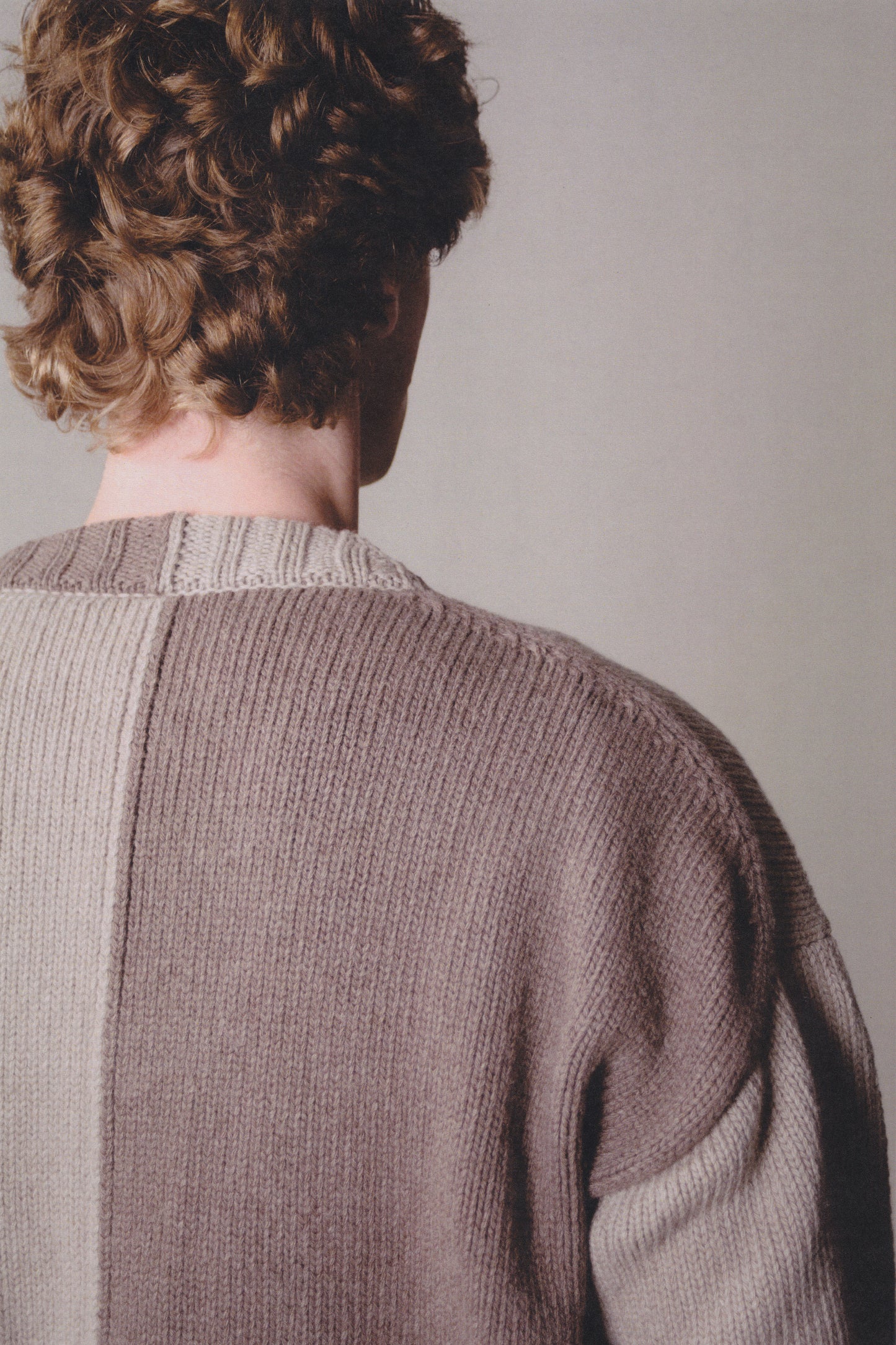 LONG-SLEEVE INTARSIA COLORBLOCK V-NECK CARDIGAN