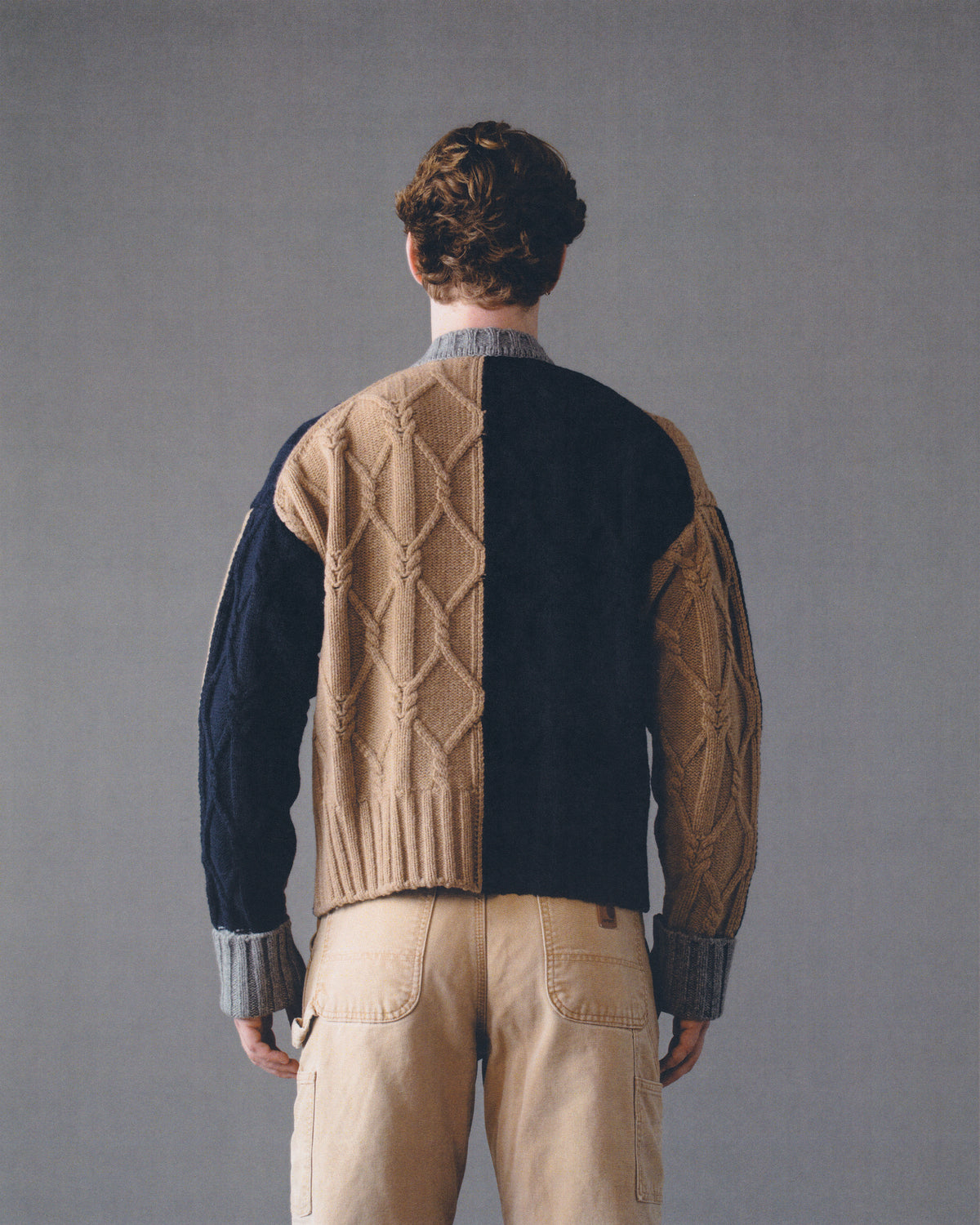 LONG-SLEEVE INTARSIA CABLE CREW-NECK CARDIGAN