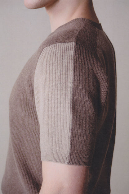 SHORT-SLEEVE INTARSIA COLORBLOCK CREW NECK SWEATER